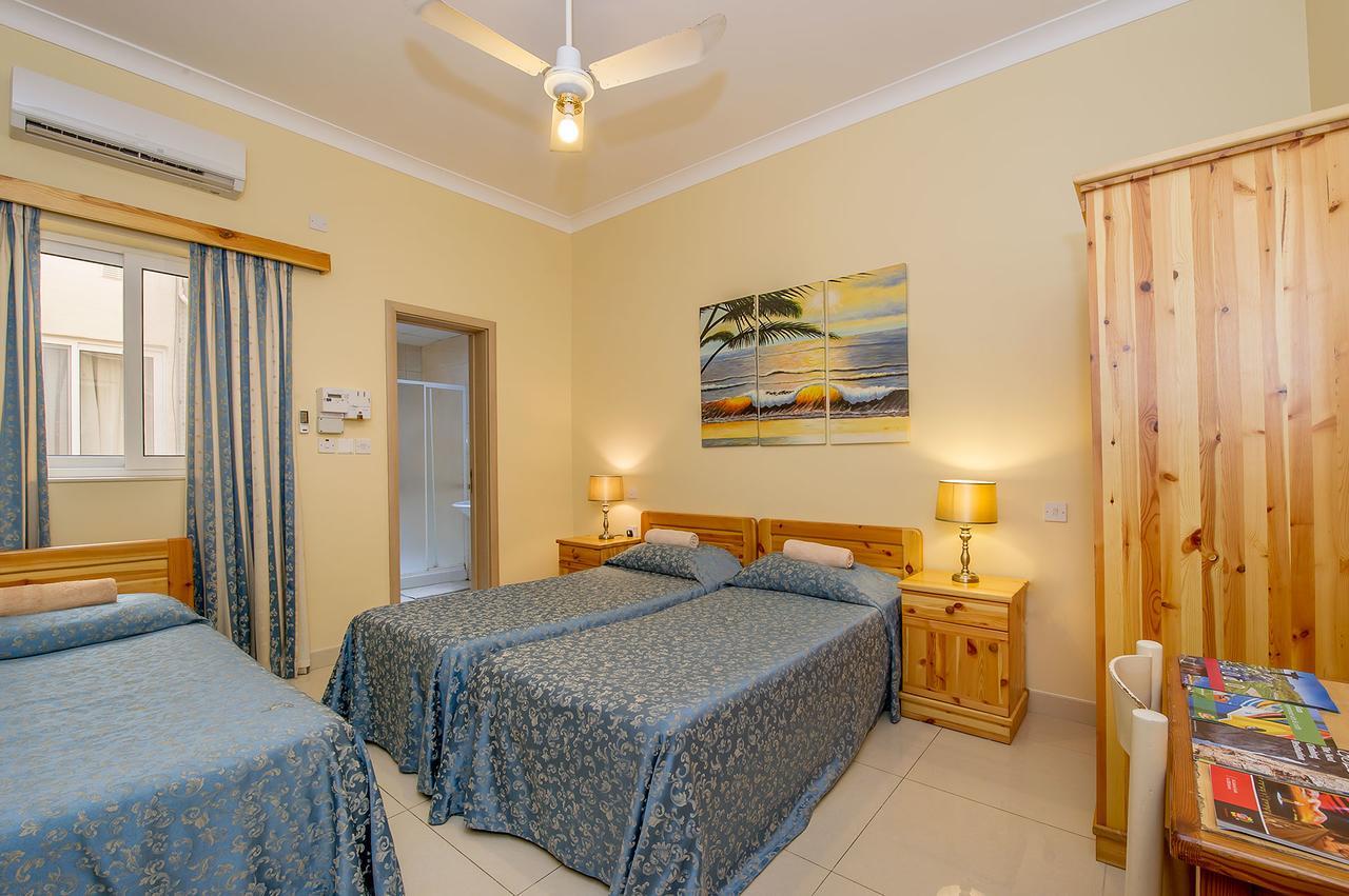 Electra Guesthouse Marsalforn Exterior photo